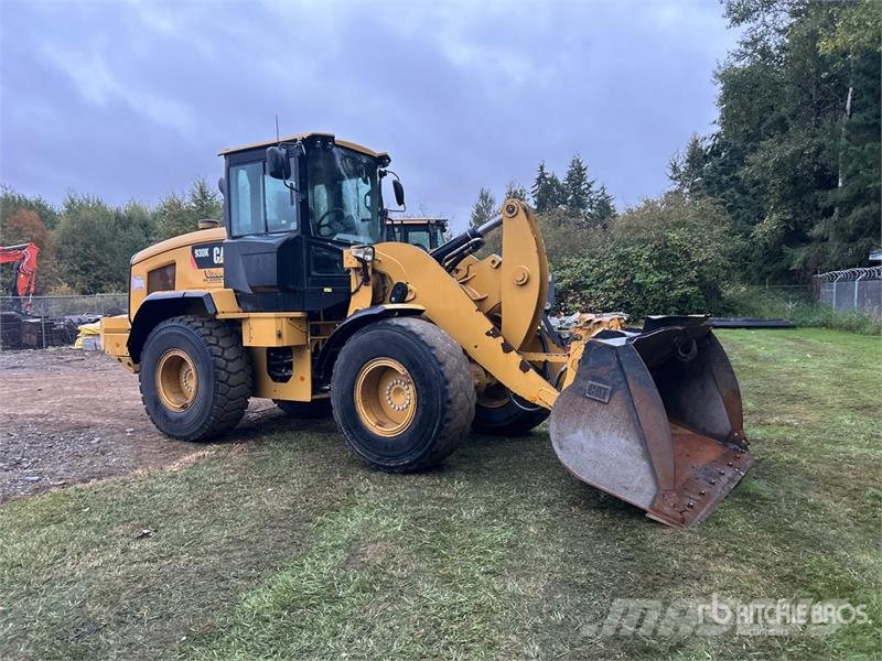 CAT 930K Iekrāvēji uz riteņiem