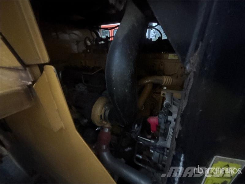 CAT 930K Iekrāvēji uz riteņiem