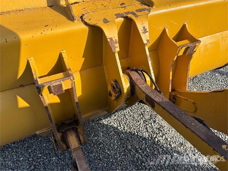 CAT 930M Radlader