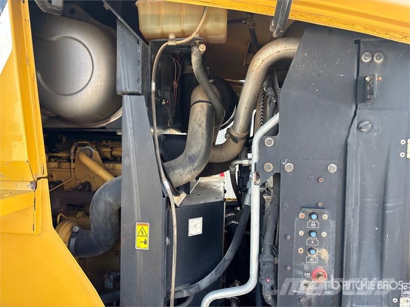 CAT 930M Radlader