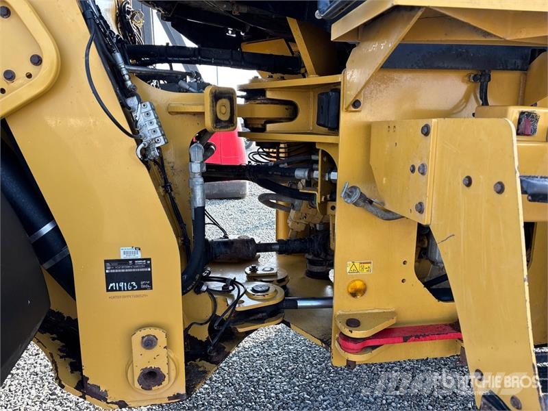 CAT 930M Radlader