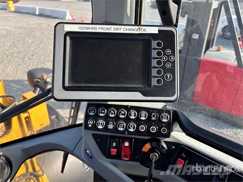 CAT 930M Radlader