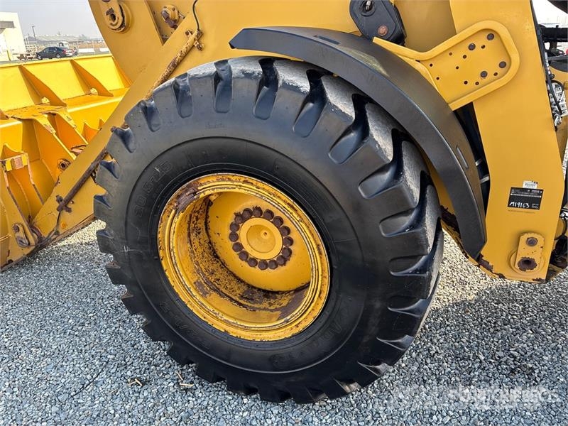 CAT 930M Radlader