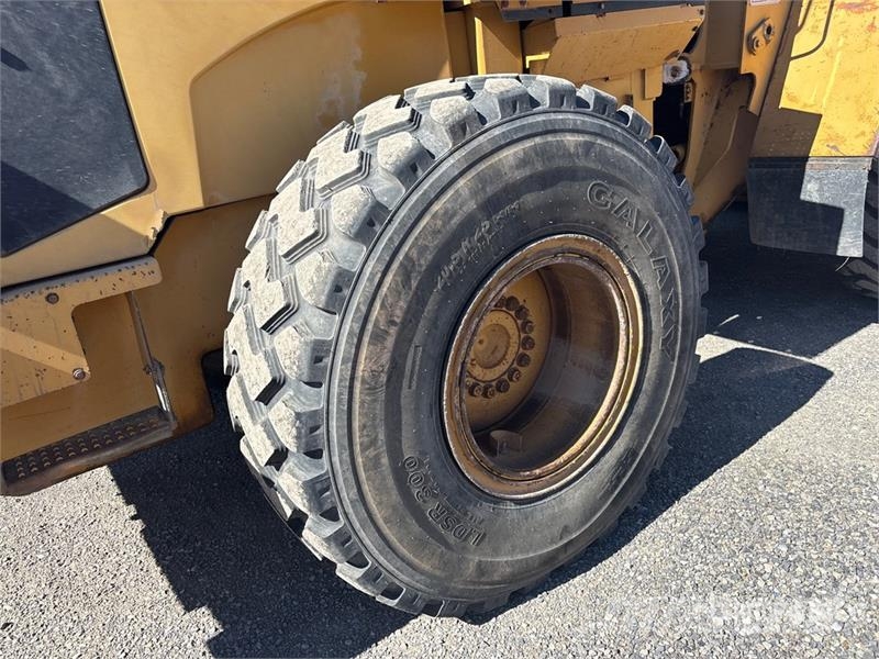 CAT 938G Wheel Loader Kolesové nakladače