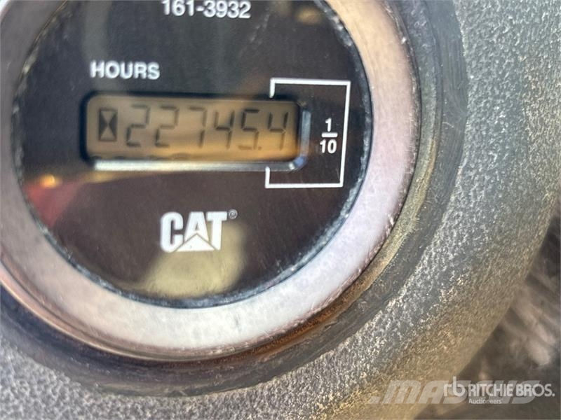 CAT 938G Wheel Loader Kolesové nakladače