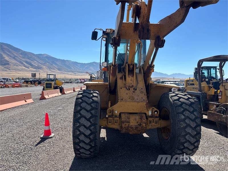 CAT 938G Wheel Loader Kolesové nakladače