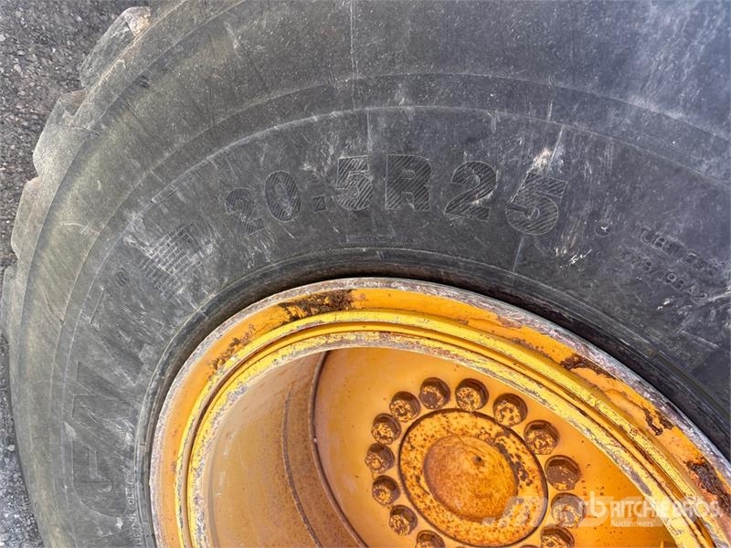 CAT 938G Wheel Loader Kolesové nakladače