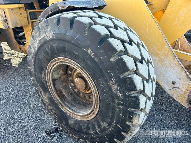 CAT 938K Kolové nakladače