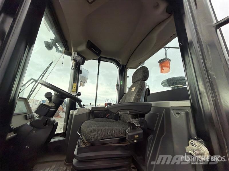 CAT 950 GC Wheel Loader Kolesni nakladalci