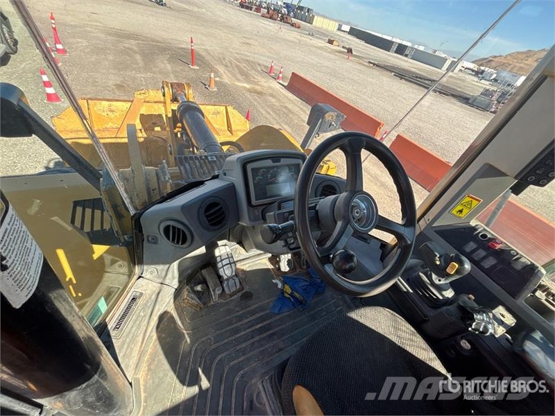 CAT 950 M Wheel Loader Pyöräkuormaajat