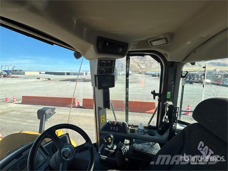 CAT 950 M Wheel Loader Pyöräkuormaajat