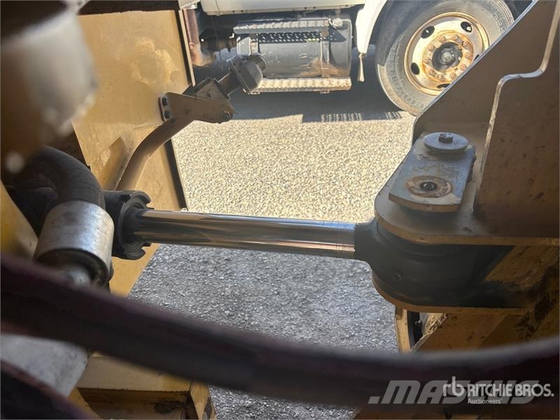 CAT 950 M Wheel Loader Pyöräkuormaajat