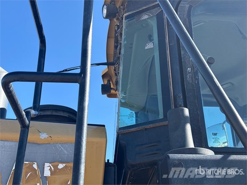 CAT 950 M Wheel Loader Pyöräkuormaajat