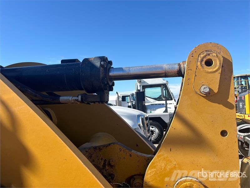 CAT 950 M Wheel Loader Pyöräkuormaajat