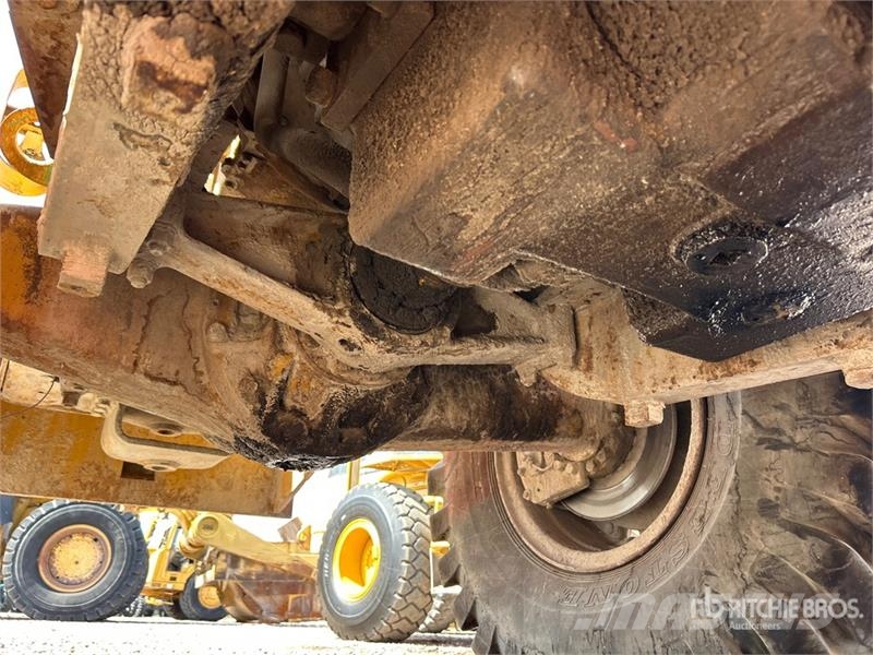 CAT 950 Wheel Loader Gumikerekes homlokrakodók