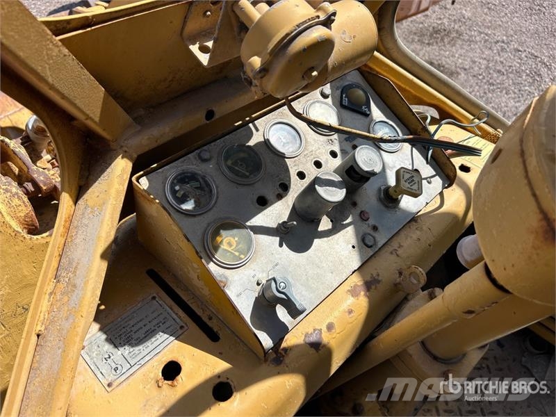 CAT 950 Wheel Loader Gumikerekes homlokrakodók