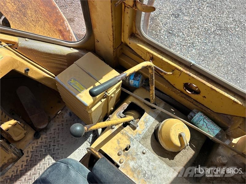 CAT 950 Wheel Loader Gumikerekes homlokrakodók