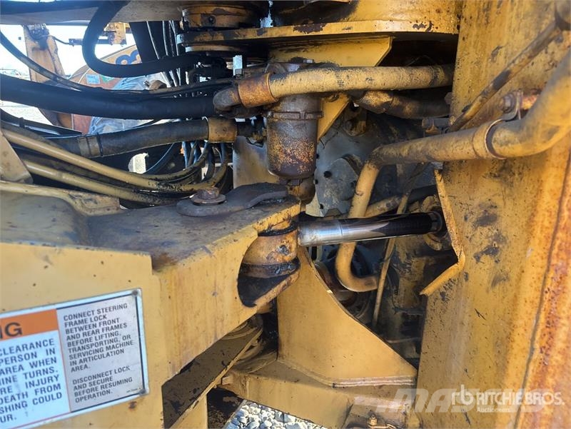 CAT 950E Rataslaadurid