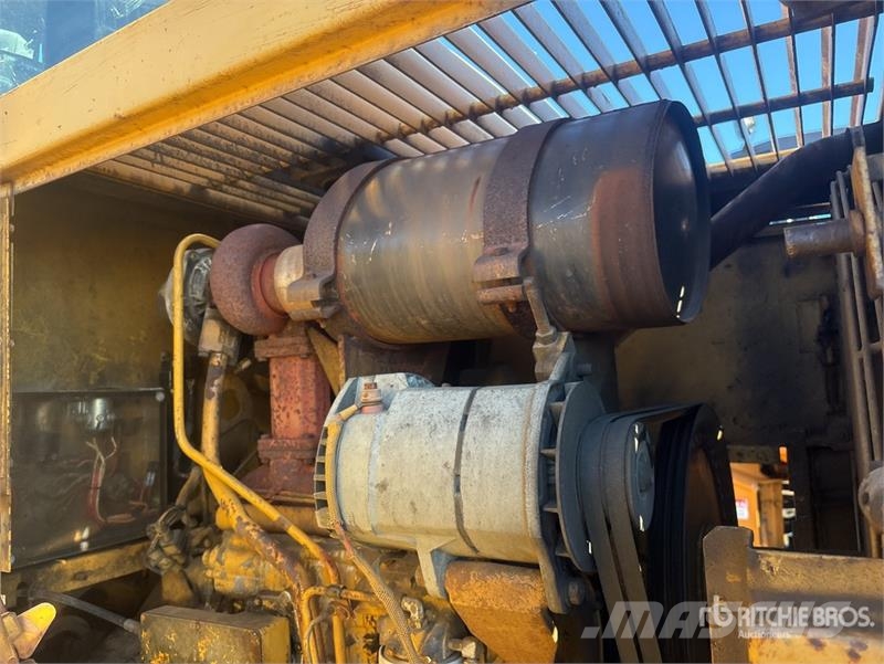 CAT 950E Rataslaadurid