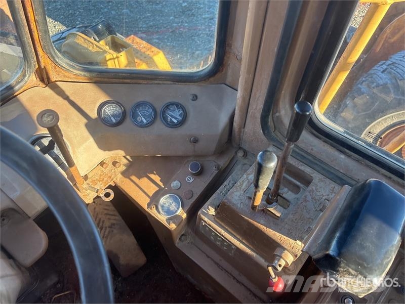CAT 950E Rataslaadurid