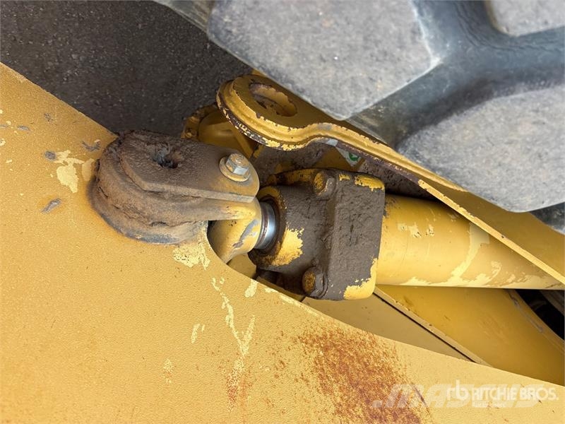 CAT 950G Series II Naudoti ratiniai krautuvai