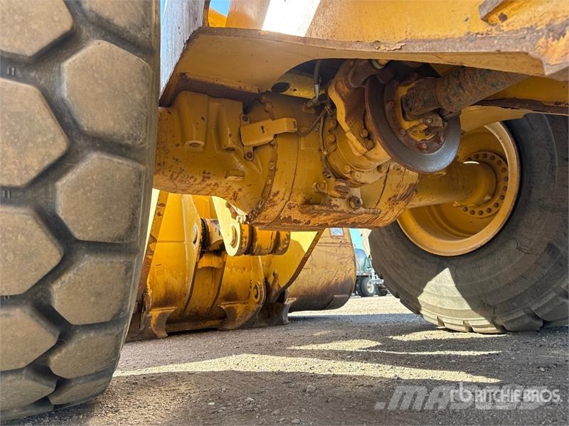 CAT 950M Wheel Loader Kolesni nakladalci