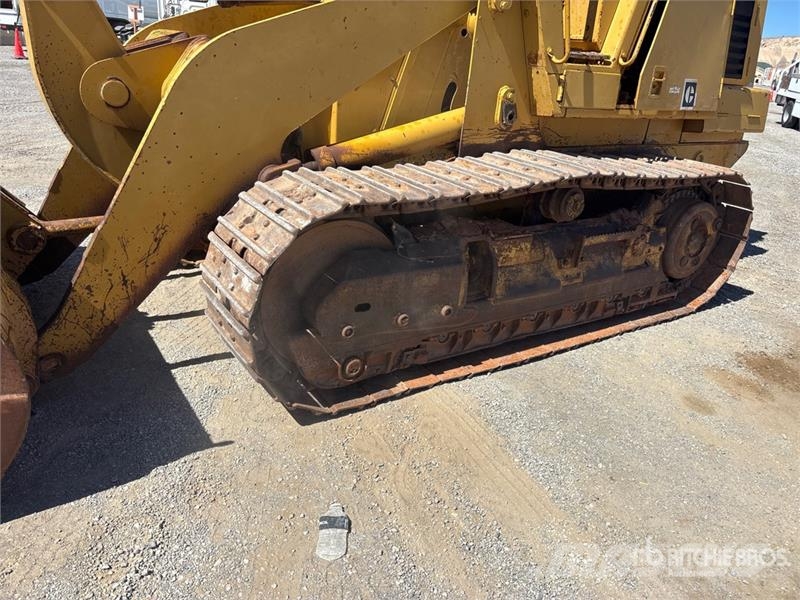 CAT 953 Nakladalci goseničarji