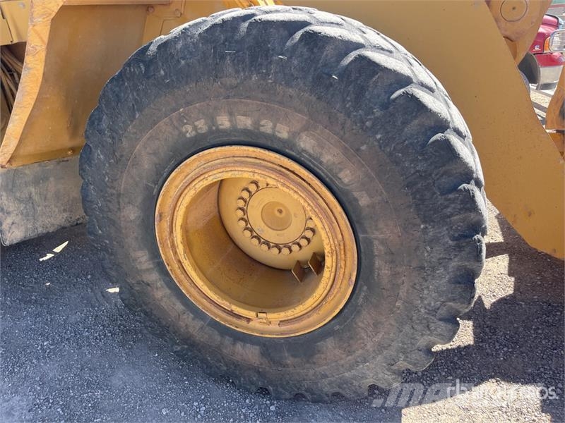 CAT 960F Wielladers