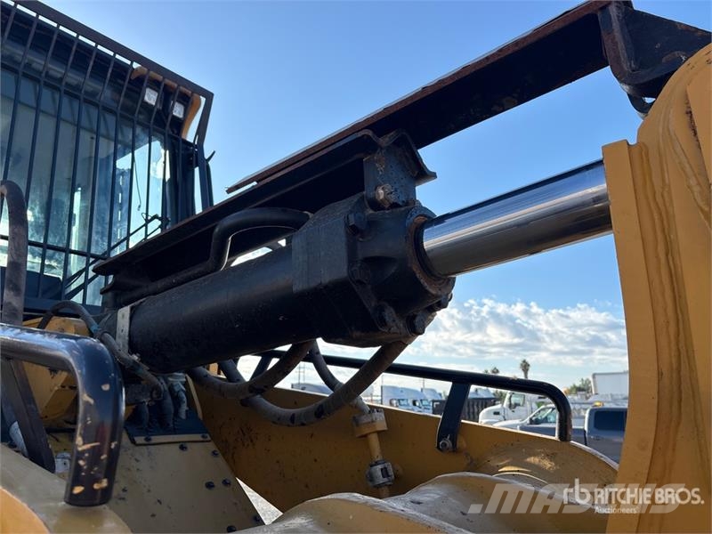 CAT 963 Laderaupen