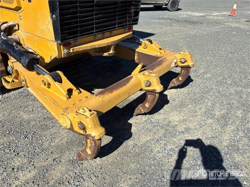 CAT 963 Pásové nakladače