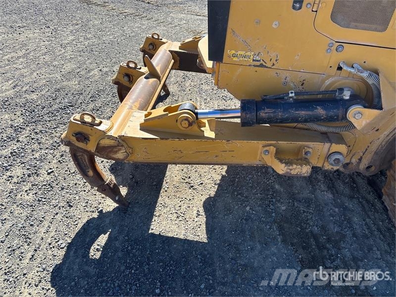 CAT 963 Pásové nakladače