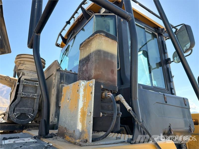 CAT 966K Wheel Loader  휠로우더