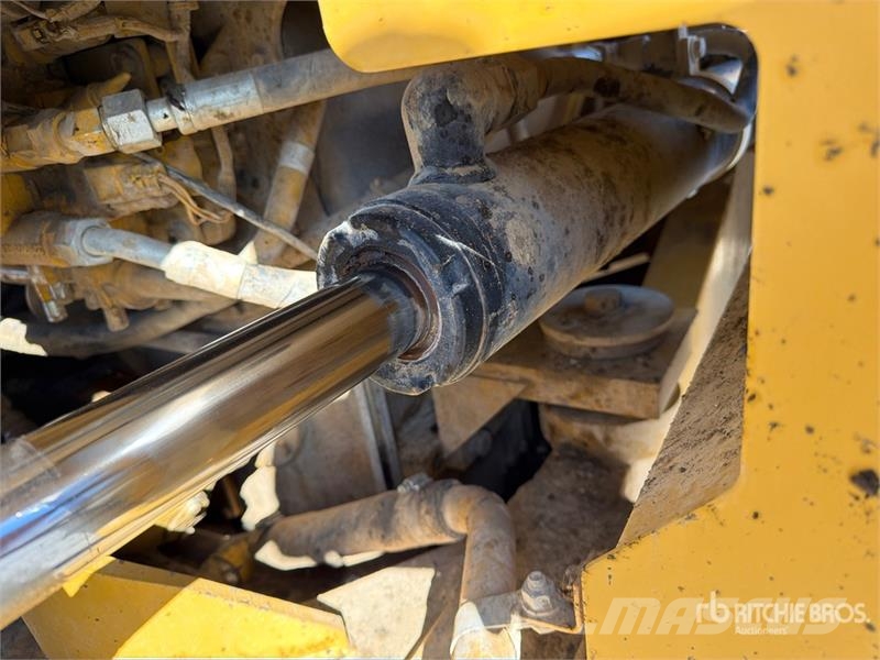 CAT 966K Wheel Loader  휠로우더