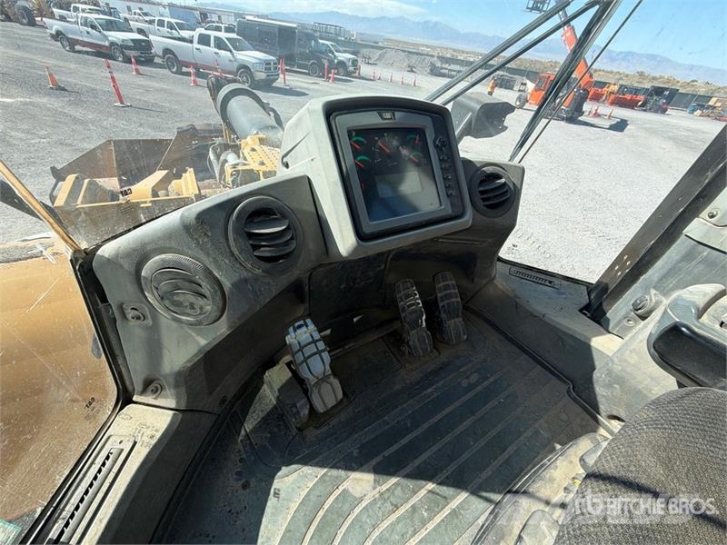 CAT 966K Wheel Loader  휠로우더