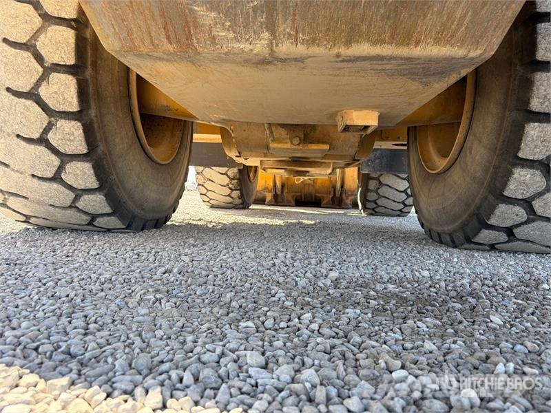 CAT 966K Wheel Loader  휠로우더