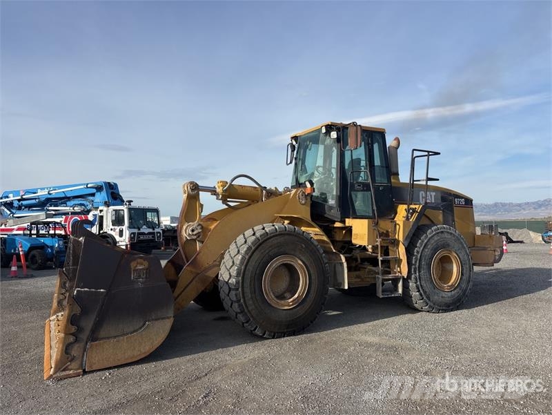 CAT 972G Kolesni nakladalci
