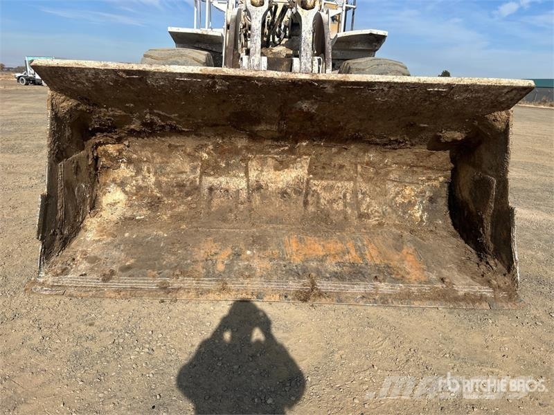 CAT 980C Naudoti ratiniai krautuvai