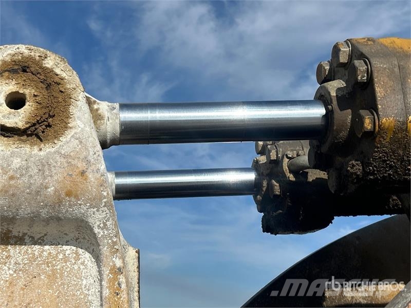 CAT 980C Naudoti ratiniai krautuvai
