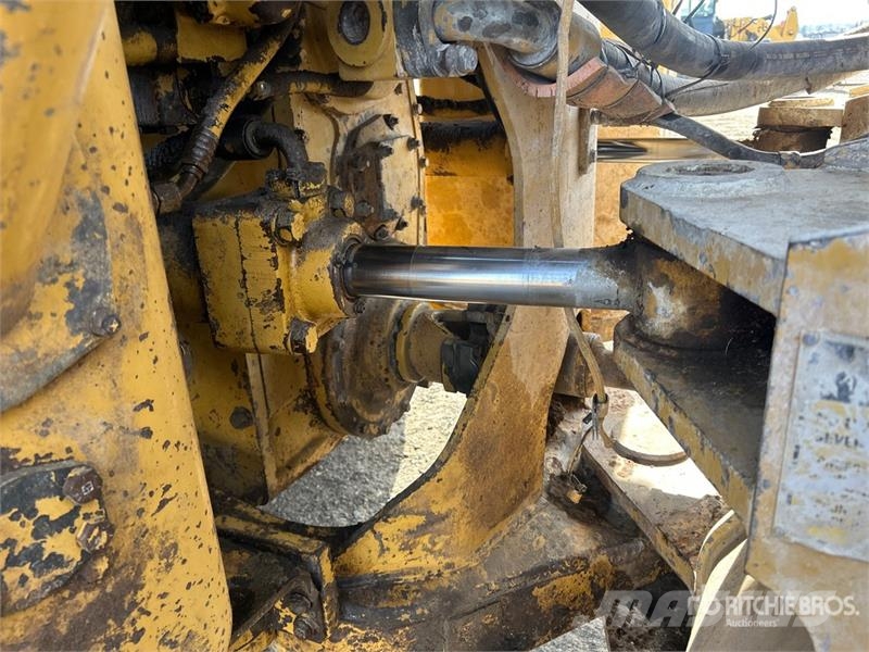 CAT 980C Naudoti ratiniai krautuvai