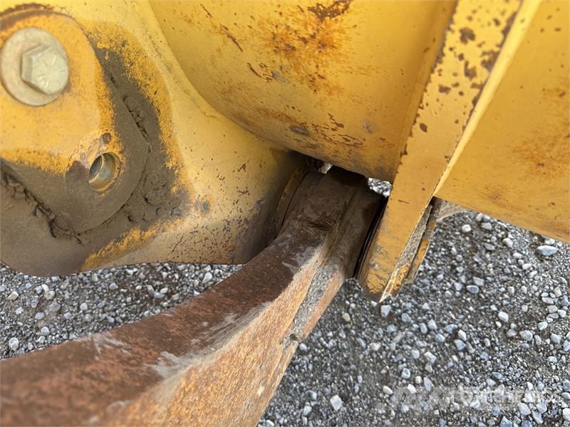 CAT 980G Kolesni nakladalci