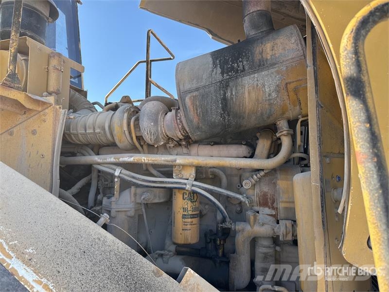 CAT 980G Kolesni nakladalci