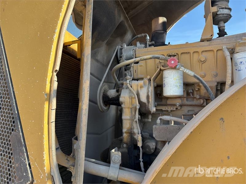 CAT 980G Kolesni nakladalci