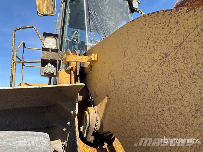 CAT 980G Kolesni nakladalci
