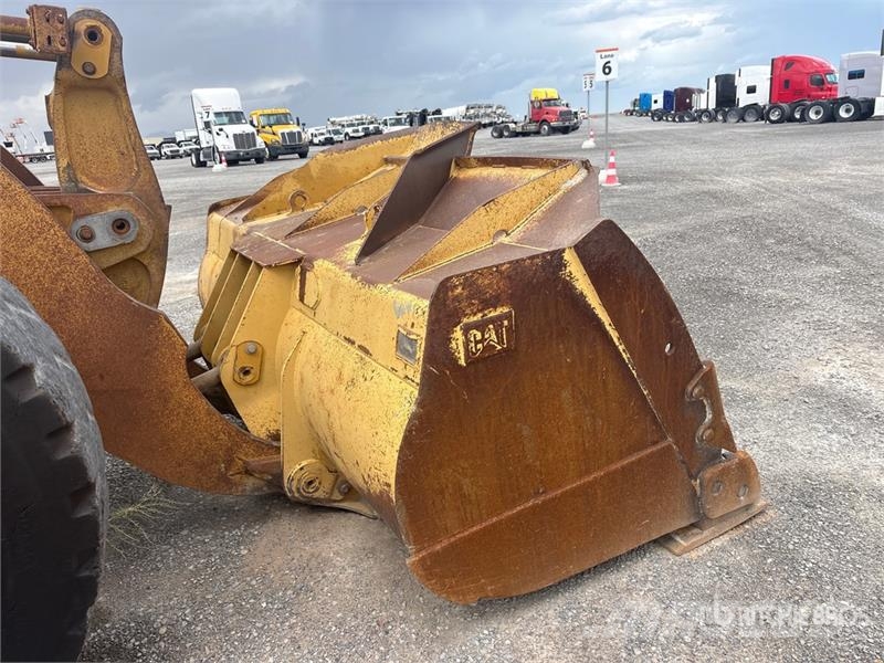 CAT 980G Колесни товарачи