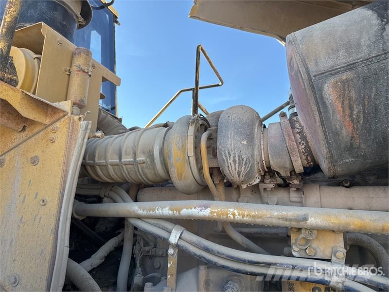 CAT 980G Kolesni nakladalci