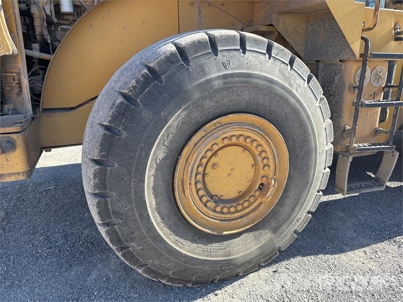 CAT 980G Kolesni nakladalci
