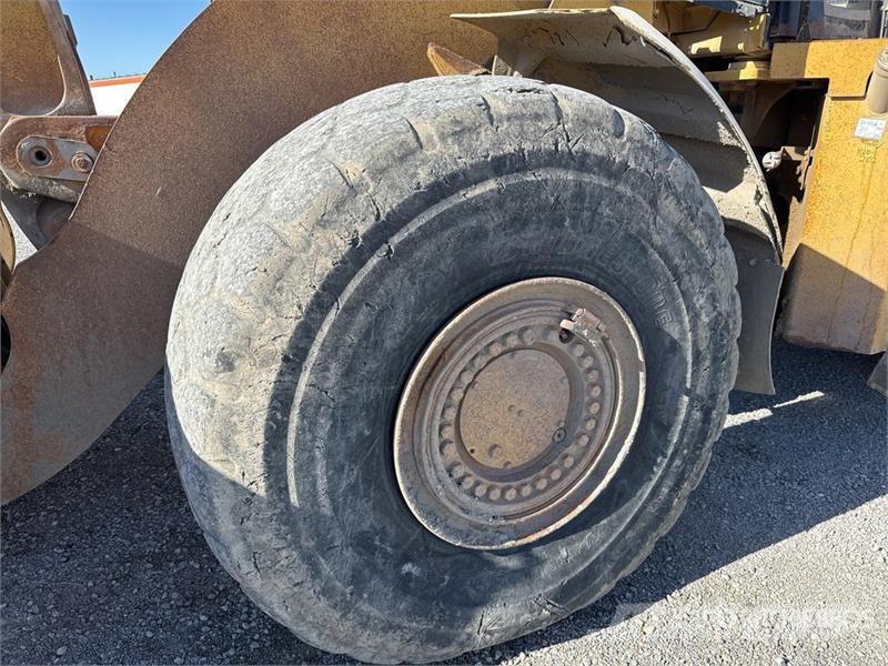 CAT 980G Kolesni nakladalci