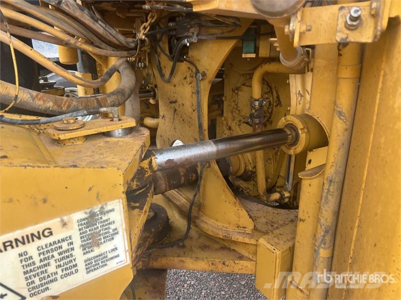 CAT 980G Series II Naudoti ratiniai krautuvai