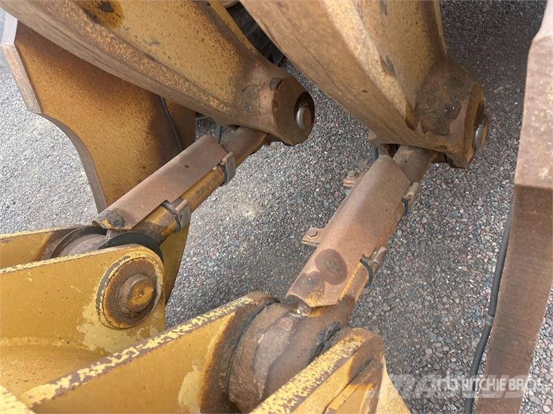 CAT 980G Series II Naudoti ratiniai krautuvai