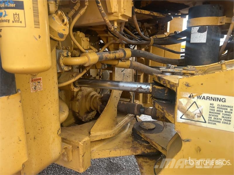 CAT 980G Series II Naudoti ratiniai krautuvai
